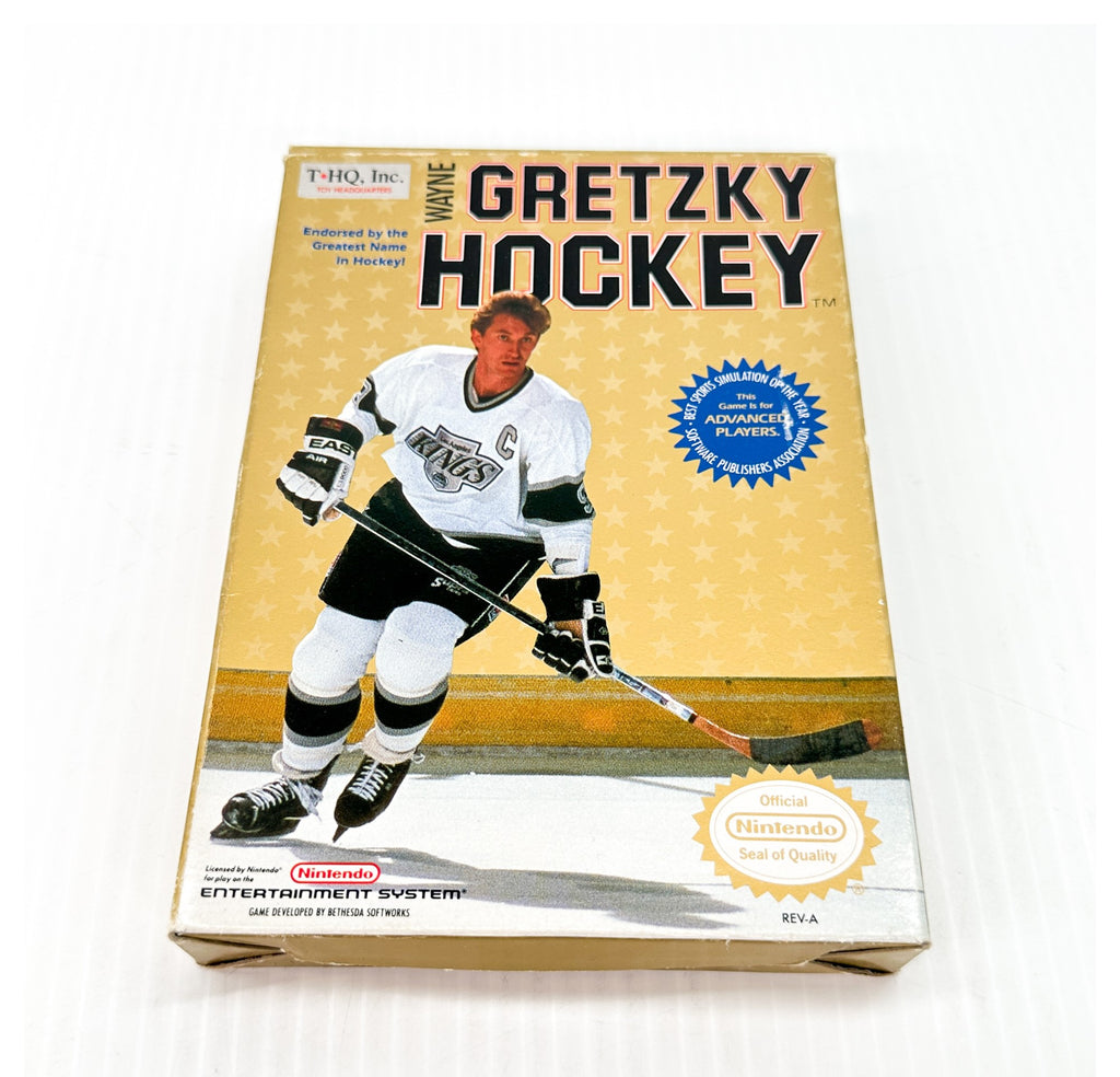 Wayne Gretzky Hockey - NES Game - Complete In Box - White Jersey - Great Condition!